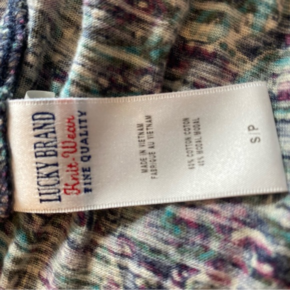 Lucky Brand Paisley Print Top - Picture 7 of 10